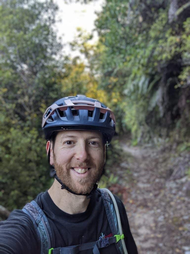 guide on New Zealand bike Tour